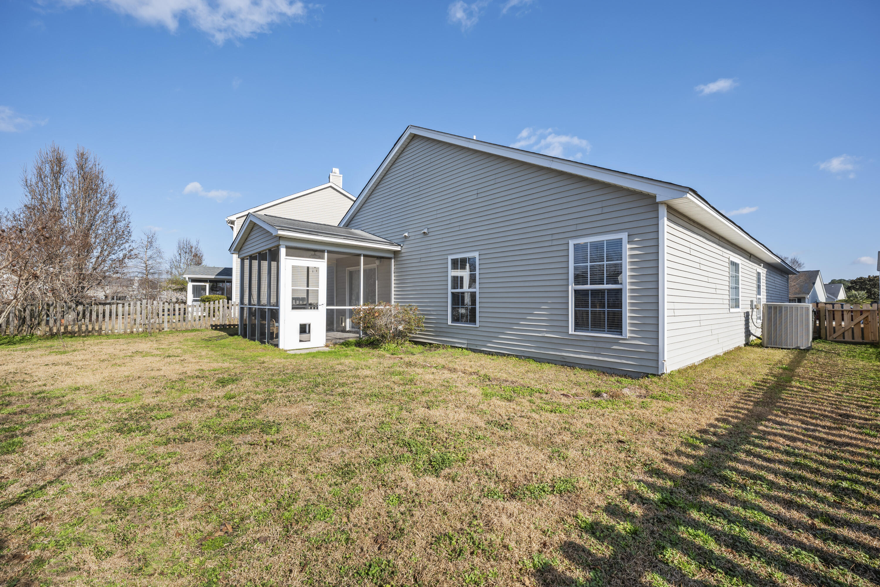 105 Ripley Court Summerville, SC 29483 - Photo 26 of 31 P1078218