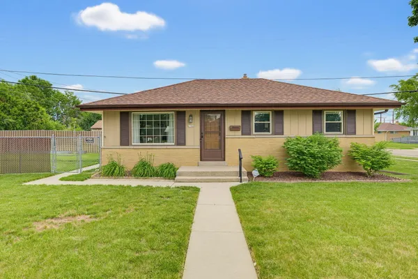 $249,900 | 6346 North 80th Street, Milwaukee, WI 53218
