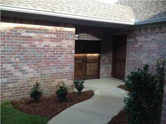 4 Enclave Circle Ridgeland, MS 39157 - Photo 3 of 19 Courtyard