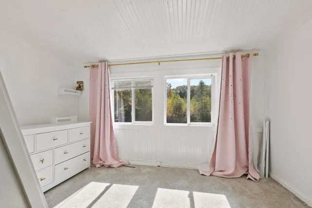 $469,000 | 28 Holly Drive, Gardner, MA 01440