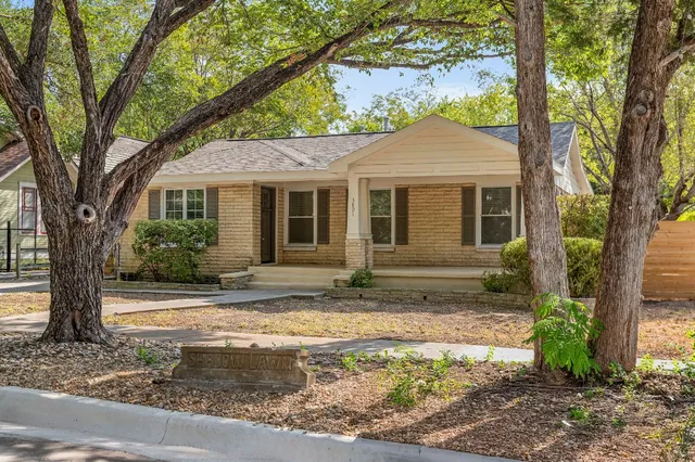 $1,199,999 | 3801 Avenue H, Austin, TX 78751