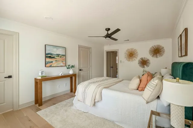 $1,199,999 | 3801 Avenue H, Austin, TX 78751