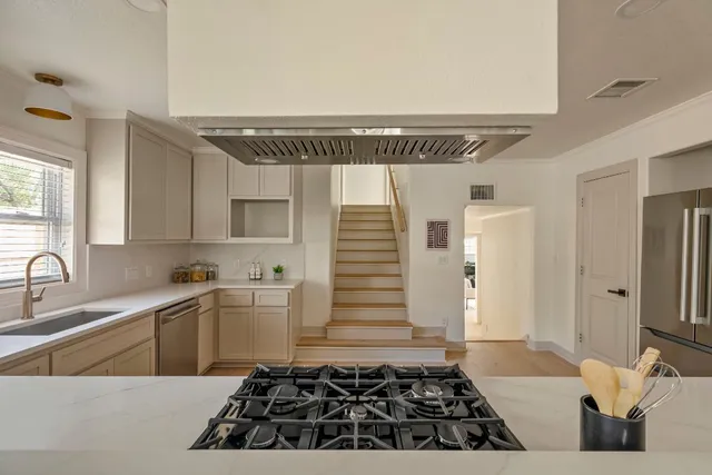 $1,199,999 | 3801 Avenue H, Austin, TX 78751