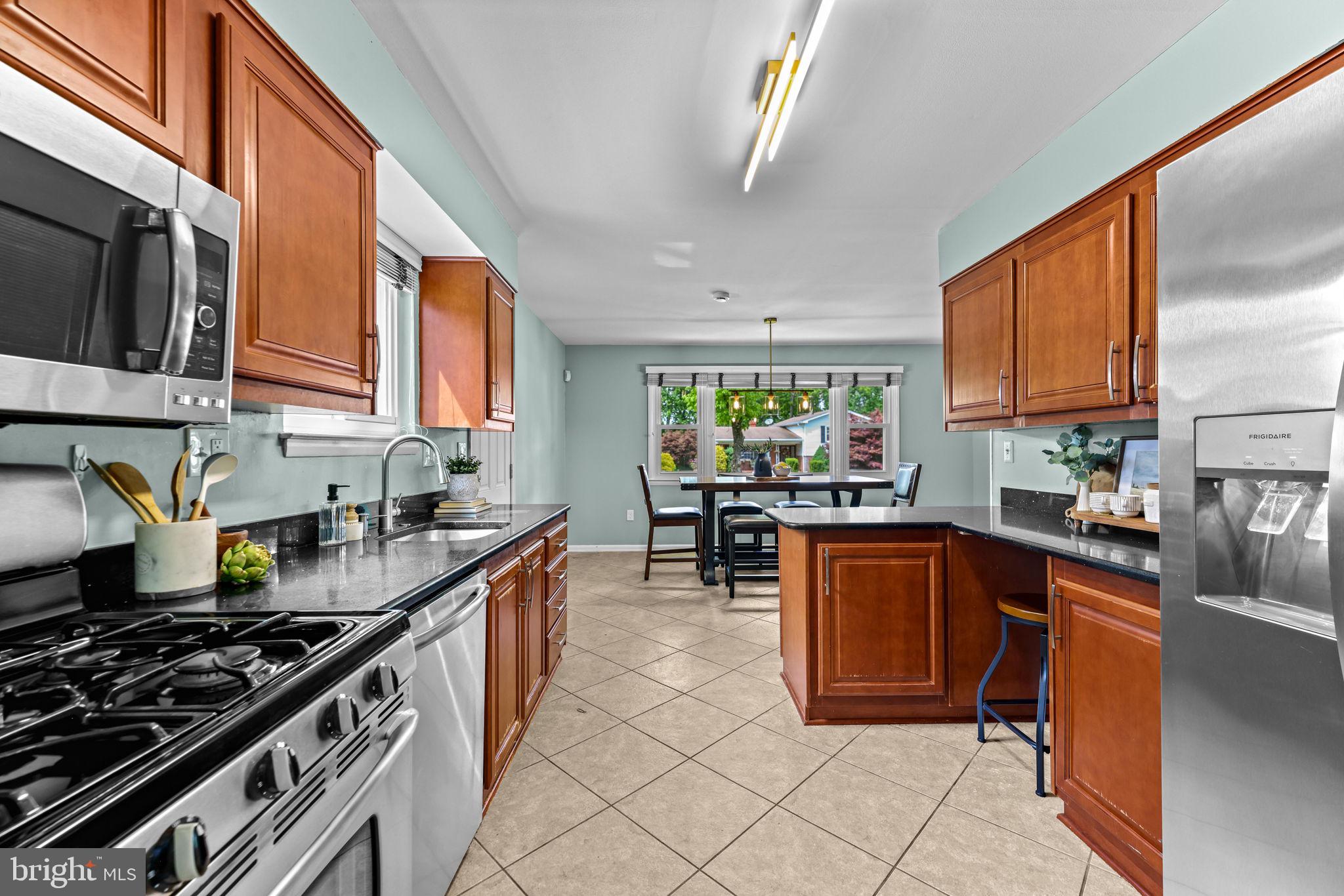 8227 Brattle Road Pikesville, MD 21208 - Photo 2 of 40