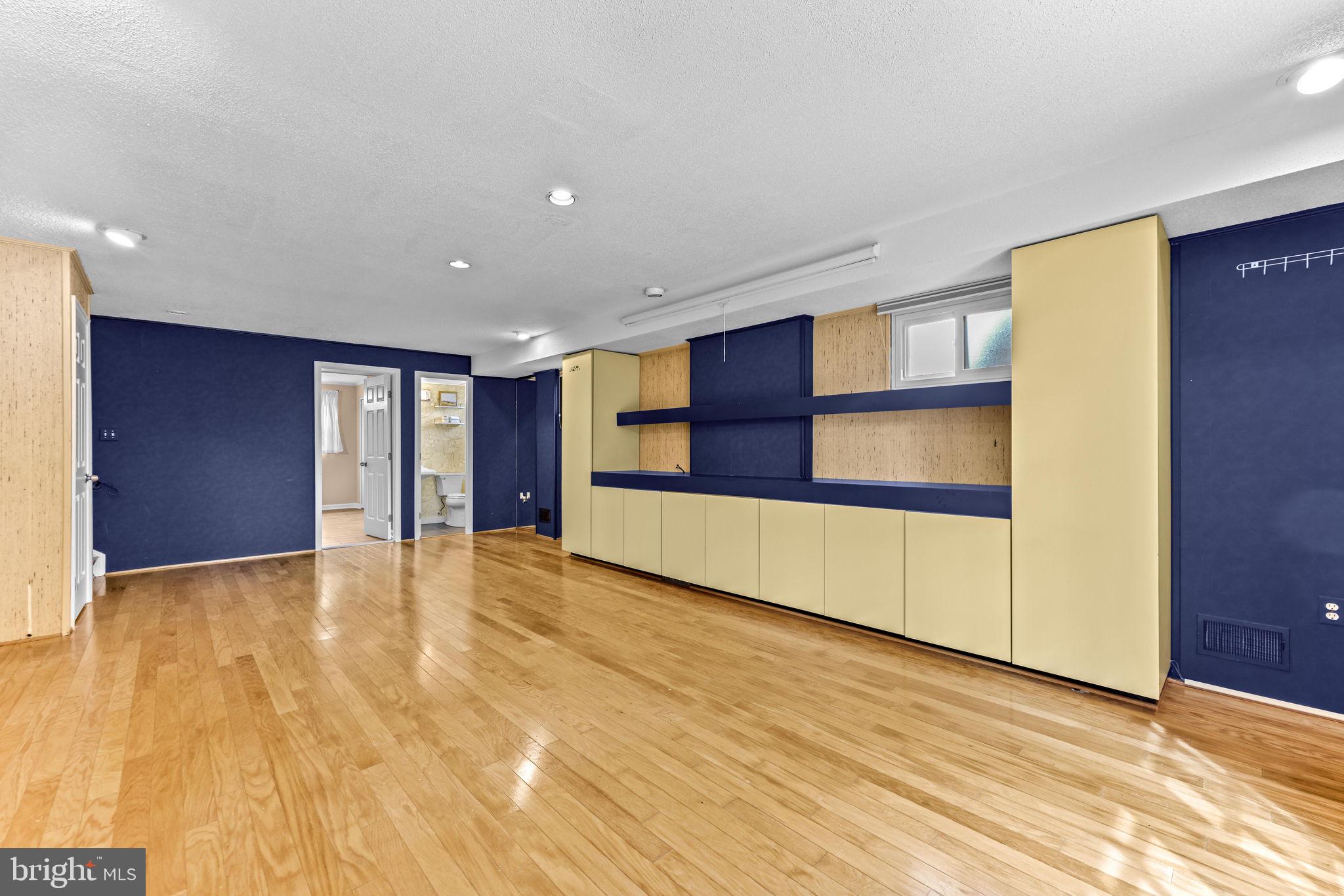 8227 Brattle Road Pikesville, MD 21208 - Photo 26 of 40