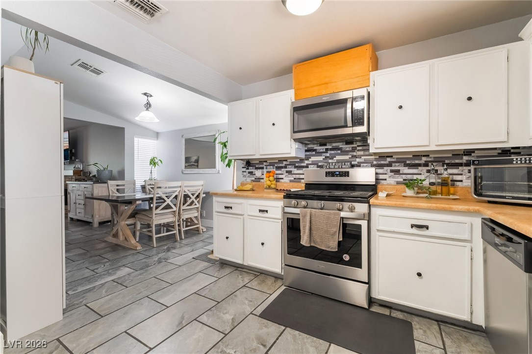 405 Box Elder Way Henderson, NV 89015 - Photo 6 of 32