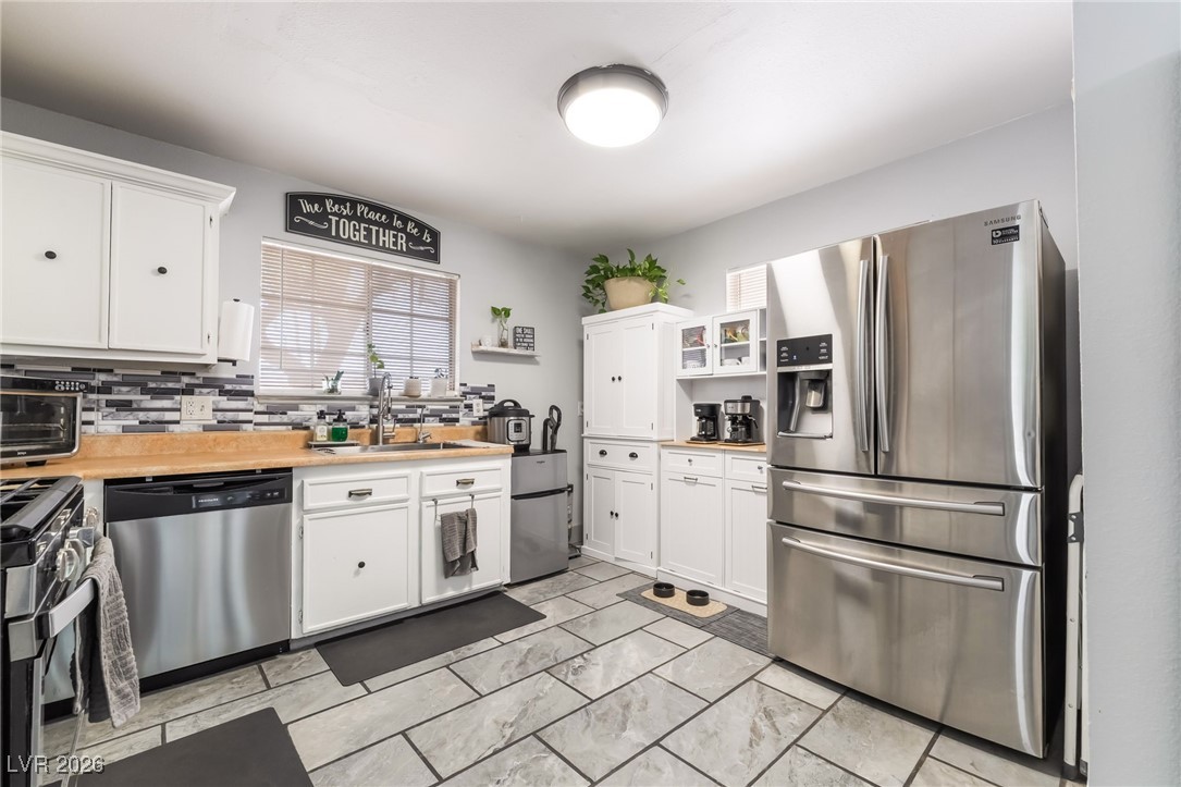 405 Box Elder Way Henderson, NV 89015 - Photo 7 of 32