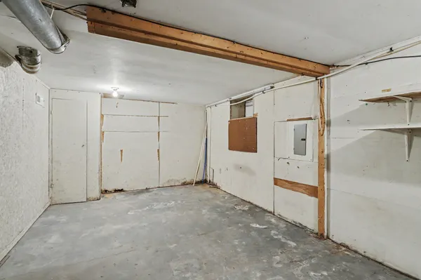 $134,900 | 309 North Blackstone Avenue, Colon, MI 49040