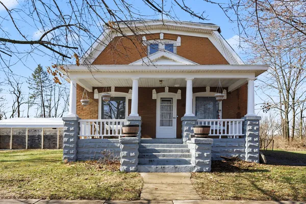 $134,900 | 309 North Blackstone Avenue, Colon, MI 49040