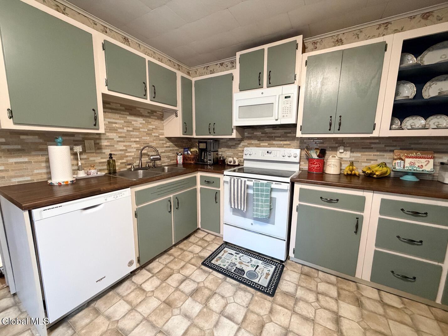 141 Reed Street Northville, NY 12134 - Photo 11 of 29 IMG_3220