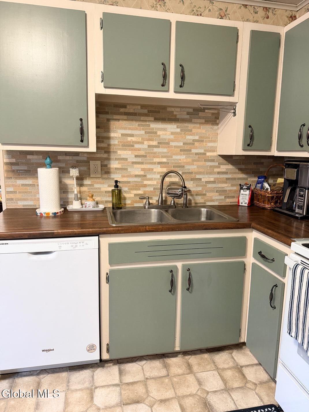 141 Reed Street Northville, NY 12134 - Photo 10 of 29 IMG_3231