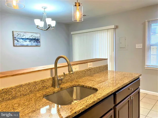 a close view of sink and tap