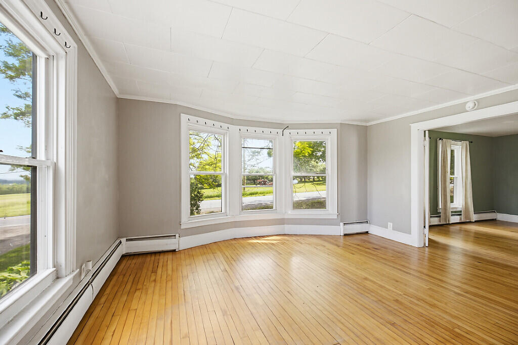 327 Ripley Road Dexter, ME 04930 - Photo 7 of 65 05_BP5A9327_DxO_mls