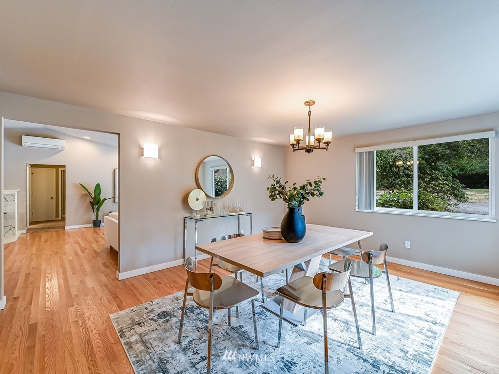 14525 Tiger Mountain Road Southeast Issaquah, WA 98027 - Photo 6 of 24 Gallery Image 6