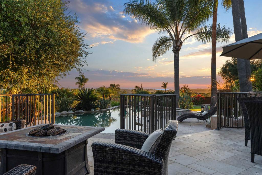 Undisclosed Address Encinitas, CA 92024 - Photo 15 of 30 a view of a with a lounge chair