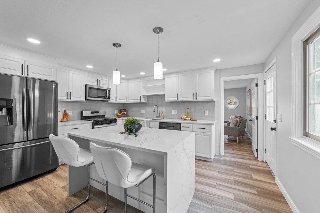 38 Wayside Lane Ashland, MA 01721 - Photo 11 of 40