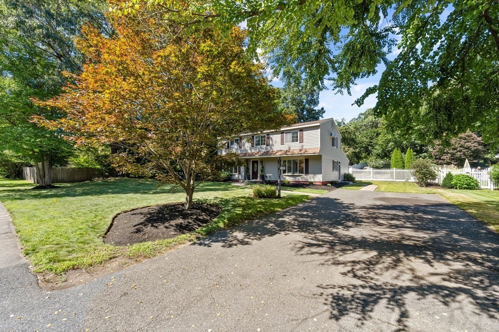 38 Wayside Lane Ashland, MA 01721 - Photo 3 of 40