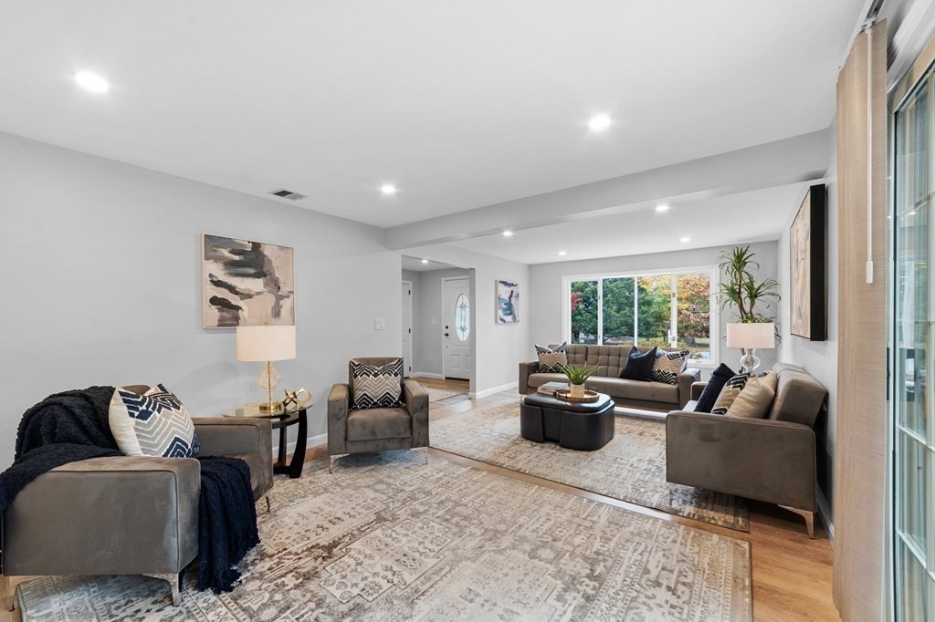 38 Wayside Lane Ashland, MA 01721 - Photo 6 of 40