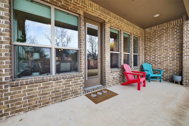 $989,000 | 2913 Deansbrook Drive, Plano, TX 75093