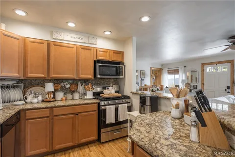 $649,000 | 43315 Shasta Road, Big Bear Lake, CA 92315