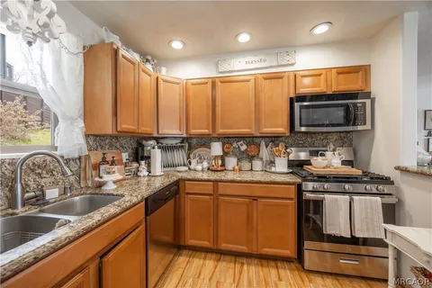 $649,000 | 43315 Shasta Road, Big Bear Lake, CA 92315