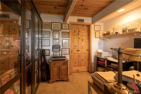$649,000 | 43315 Shasta Road, Big Bear Lake, CA 92315