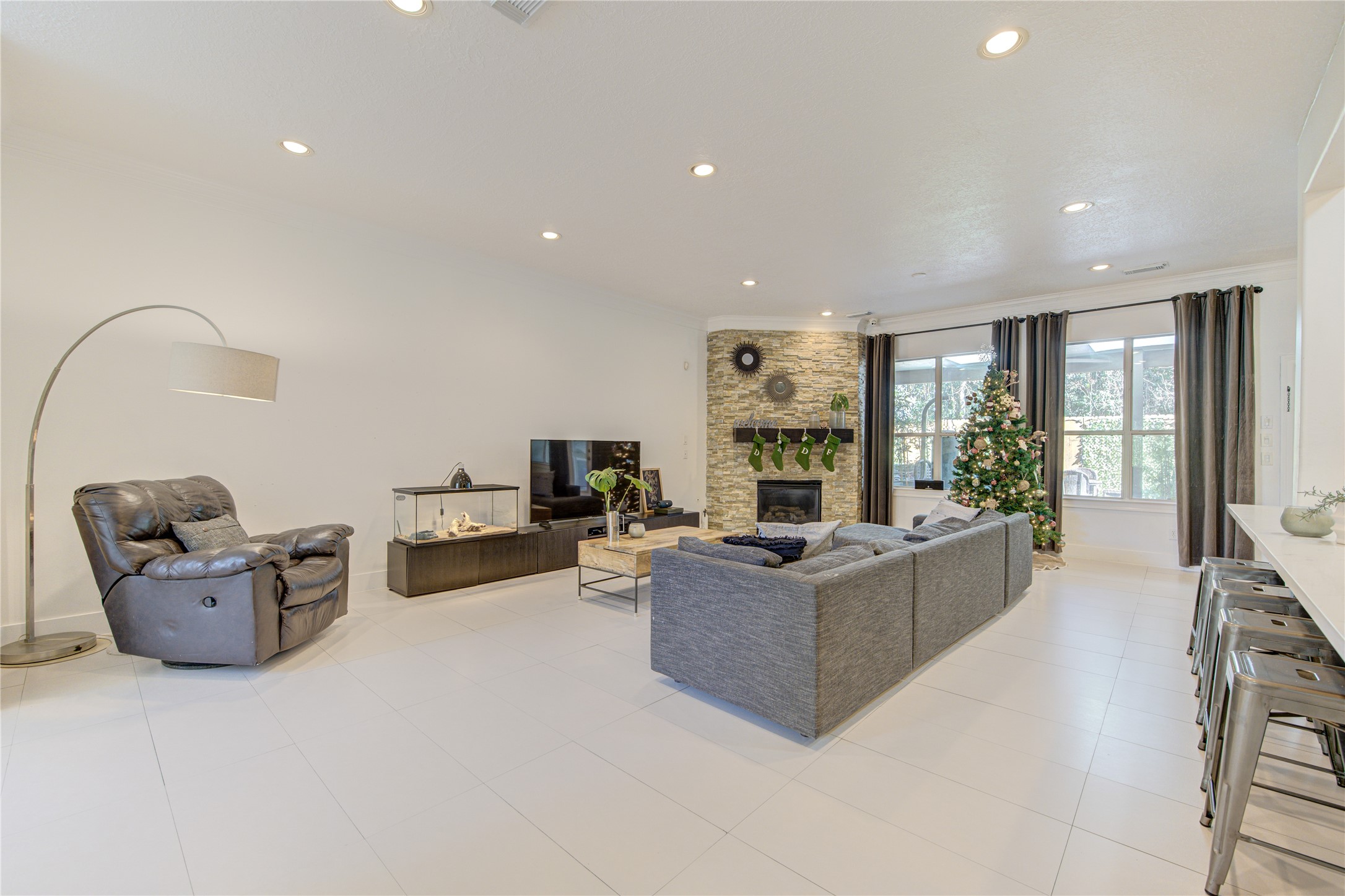 1419 Baldwin Square Lane Houston, TX 77077 - Photo 8 of 45