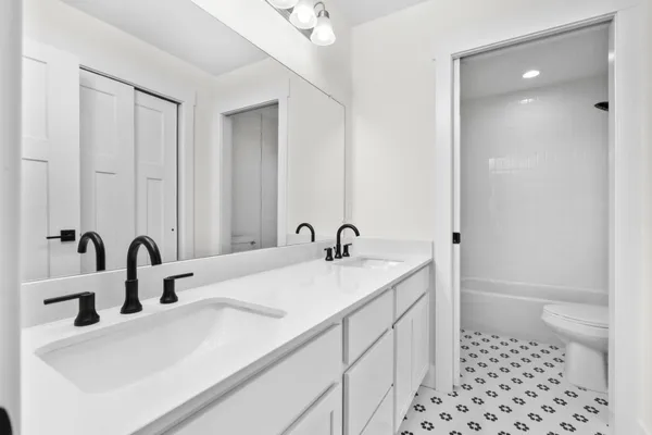 $994,900 | 43492 Cottisford Street, Novi, MI 48375