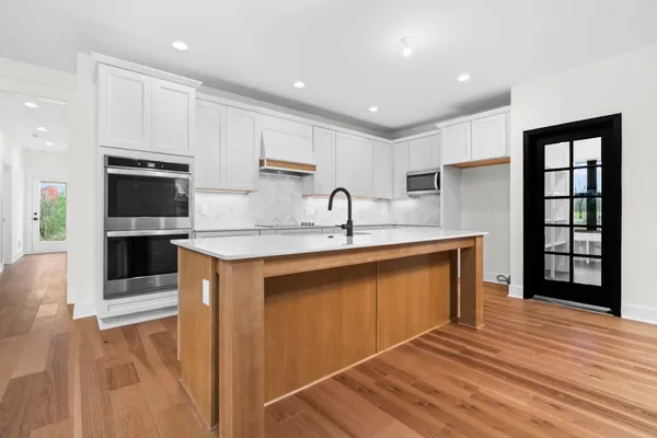 $994,900 | 43492 Cottisford Street, Novi, MI 48375