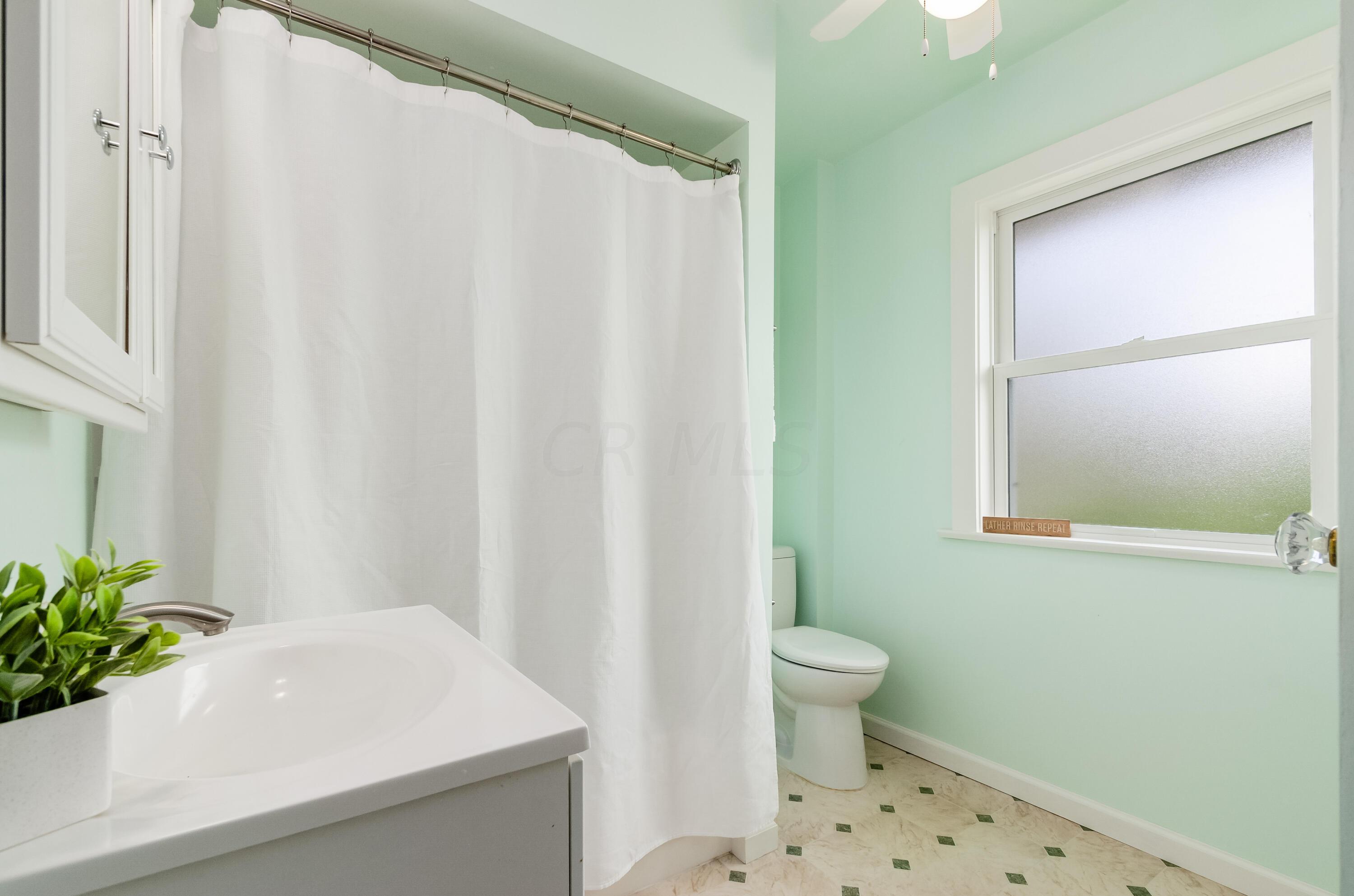 271 Brighton Road Columbus, OH 43202 - Photo 18 of 32 L_271_Brighton_Rd040