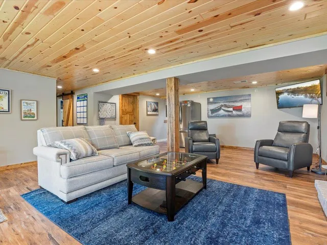 $1,269,000 | 33527 Anderson Court, Crosslake, MN 56442