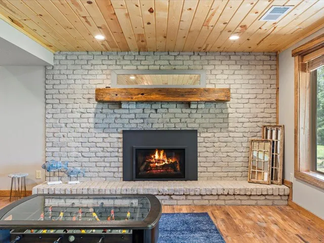 $1,269,000 | 33527 Anderson Court, Crosslake, MN 56442