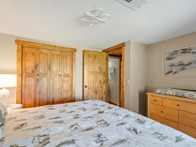 $1,269,000 | 33527 Anderson Court, Crosslake, MN 56442