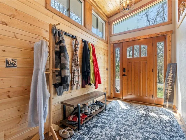 $1,269,000 | 33527 Anderson Court, Crosslake, MN 56442