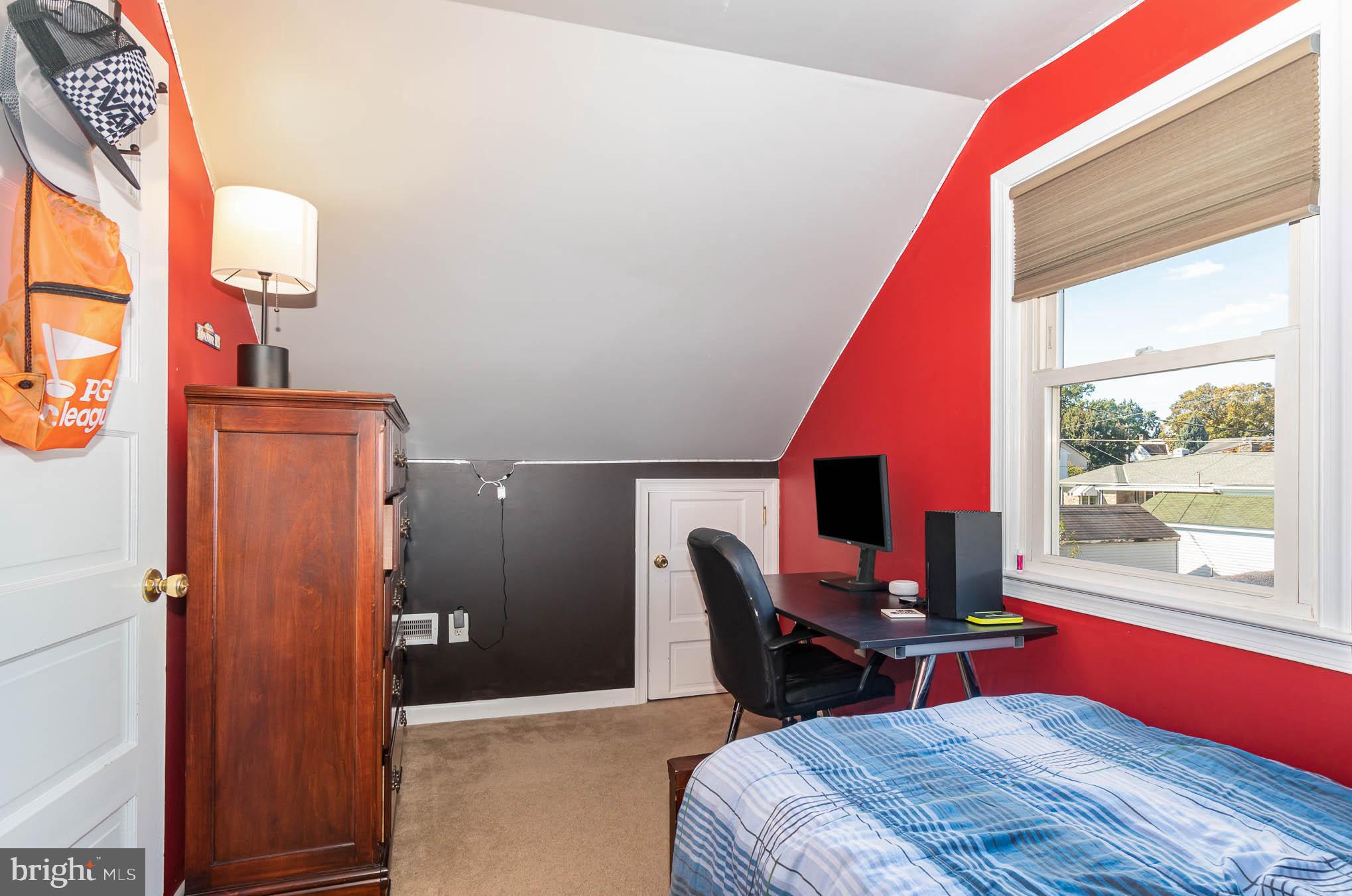265 South Forney Avenue Hanover, PA 17331 - Photo 17 of 29 Gallery Image 17