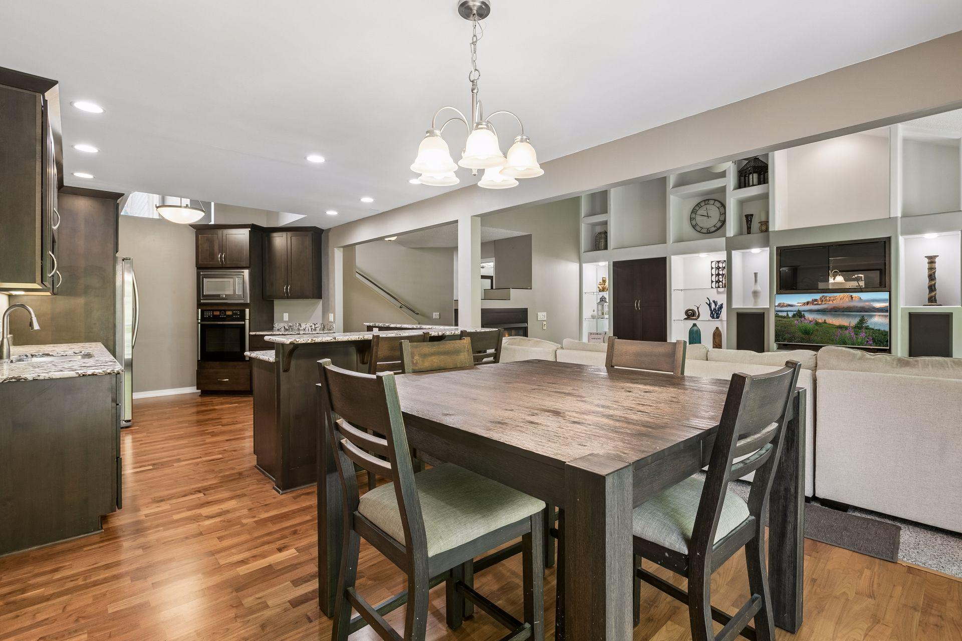 7442 Cahill Road Edina, MN 55439 - Photo 12 of 46