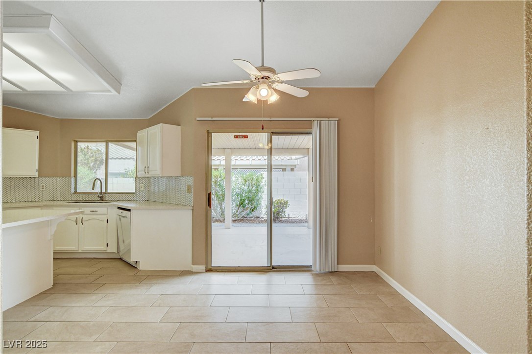 2824 Mayfair Avenue Henderson, NV 89074 - Photo 15 of 46