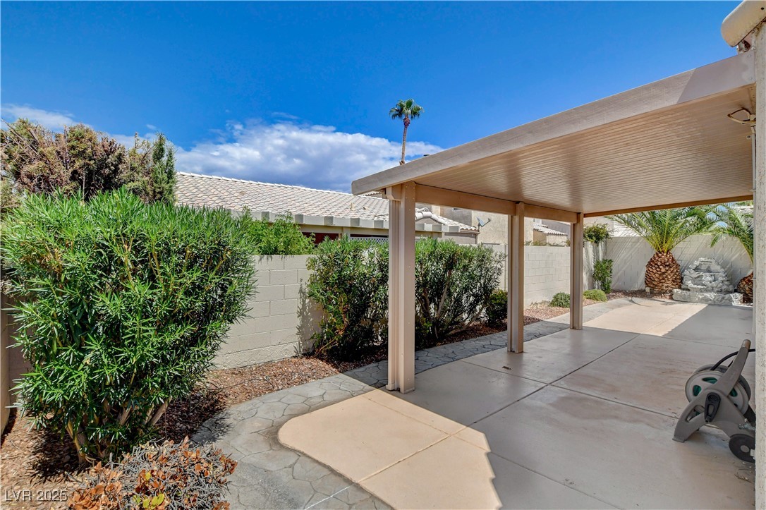 2824 Mayfair Avenue Henderson, NV 89074 - Photo 43 of 46