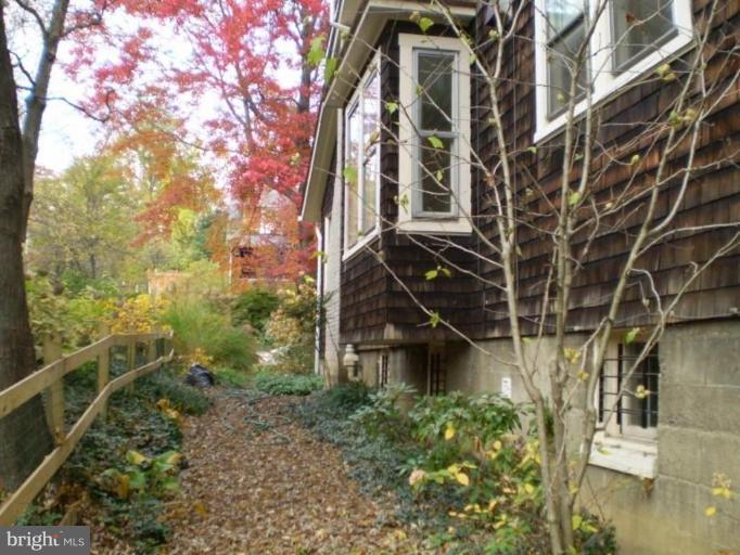 633 Deepdene Road Baltimore, MD 21210 - Photo 13 of 18 Side view