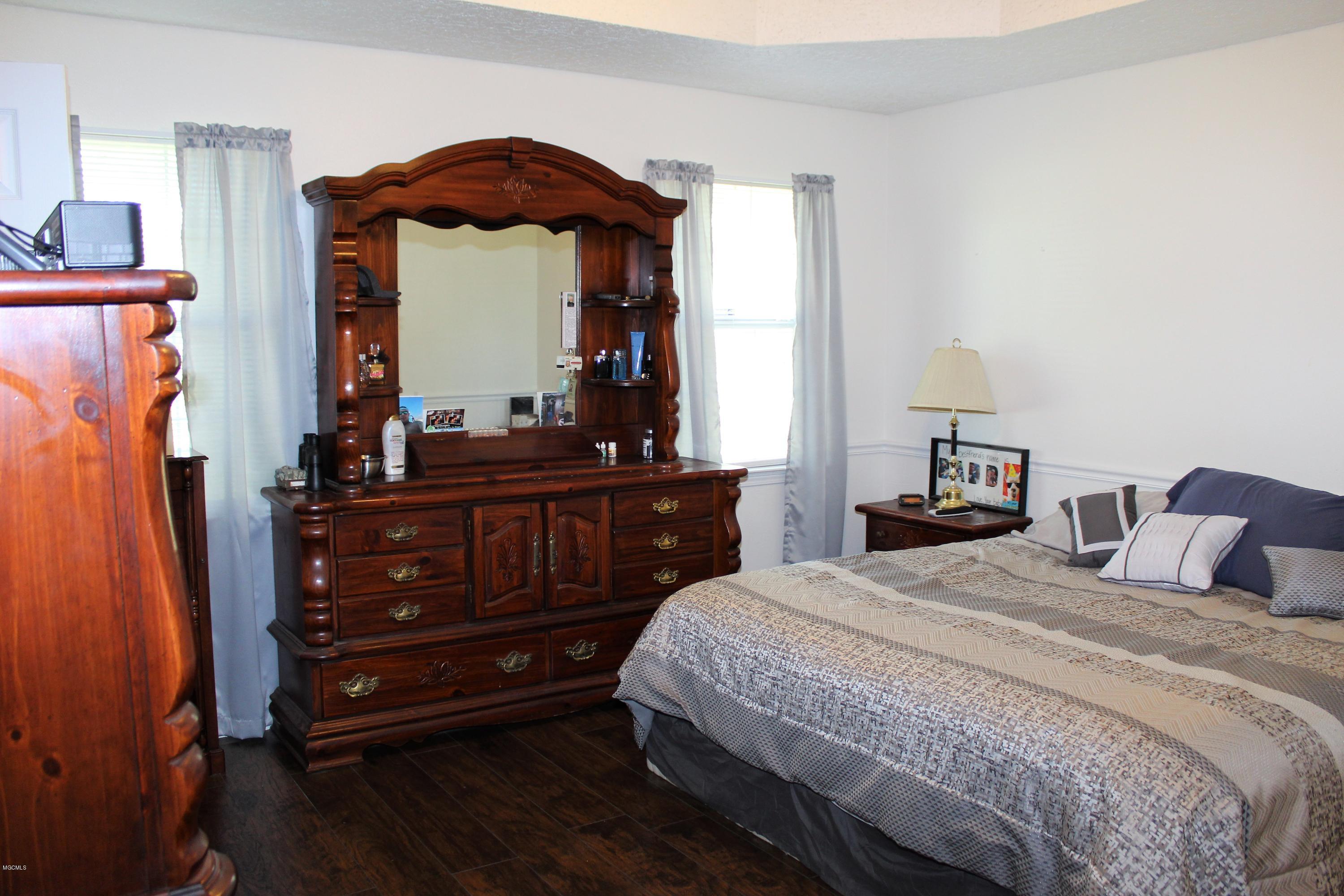 4016 Hurley Wade Road Moss Point, MS 39562 - Photo 15 of 33 IMG_0905