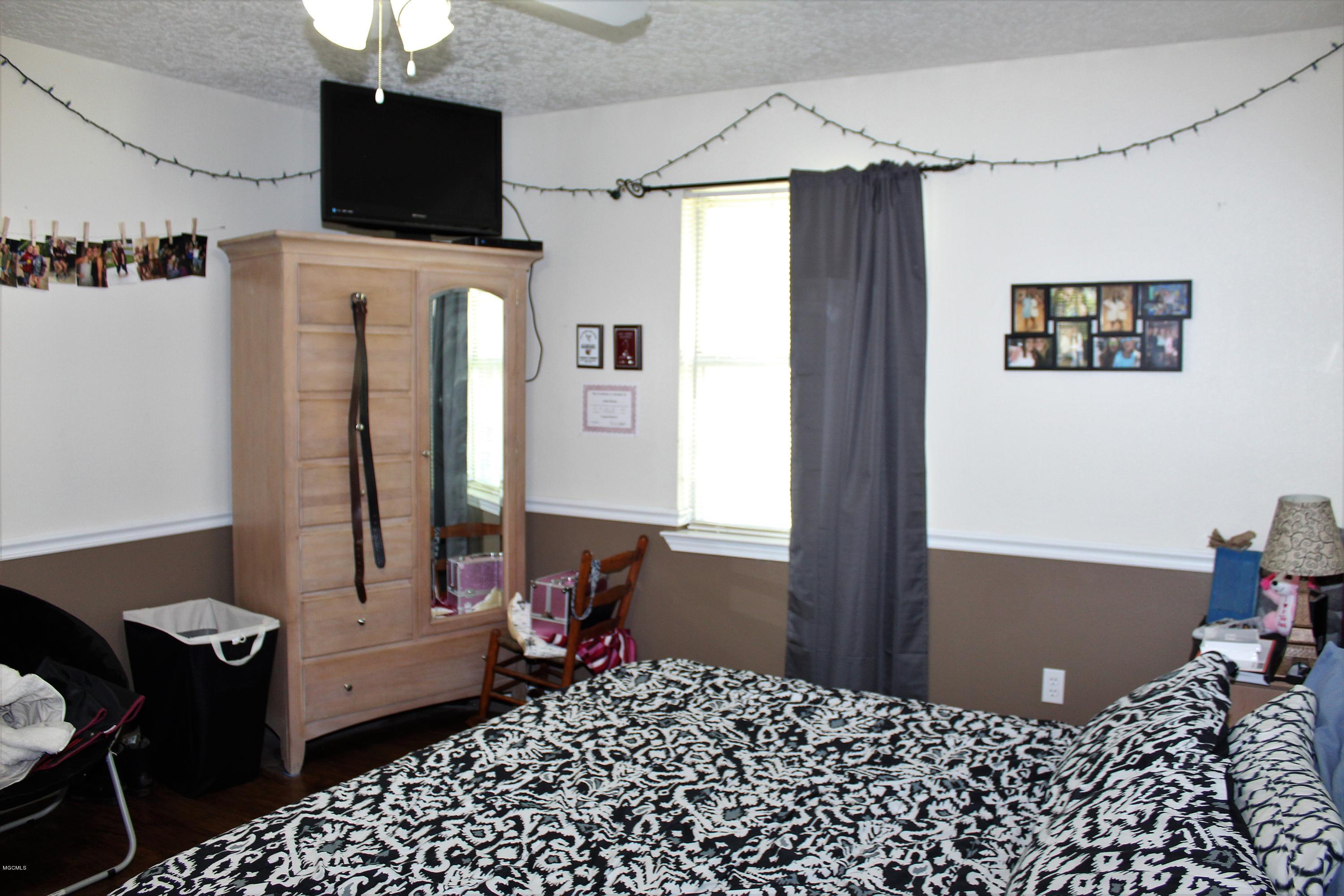 4016 Hurley Wade Road Moss Point, MS 39562 - Photo 23 of 33 IMG_0920