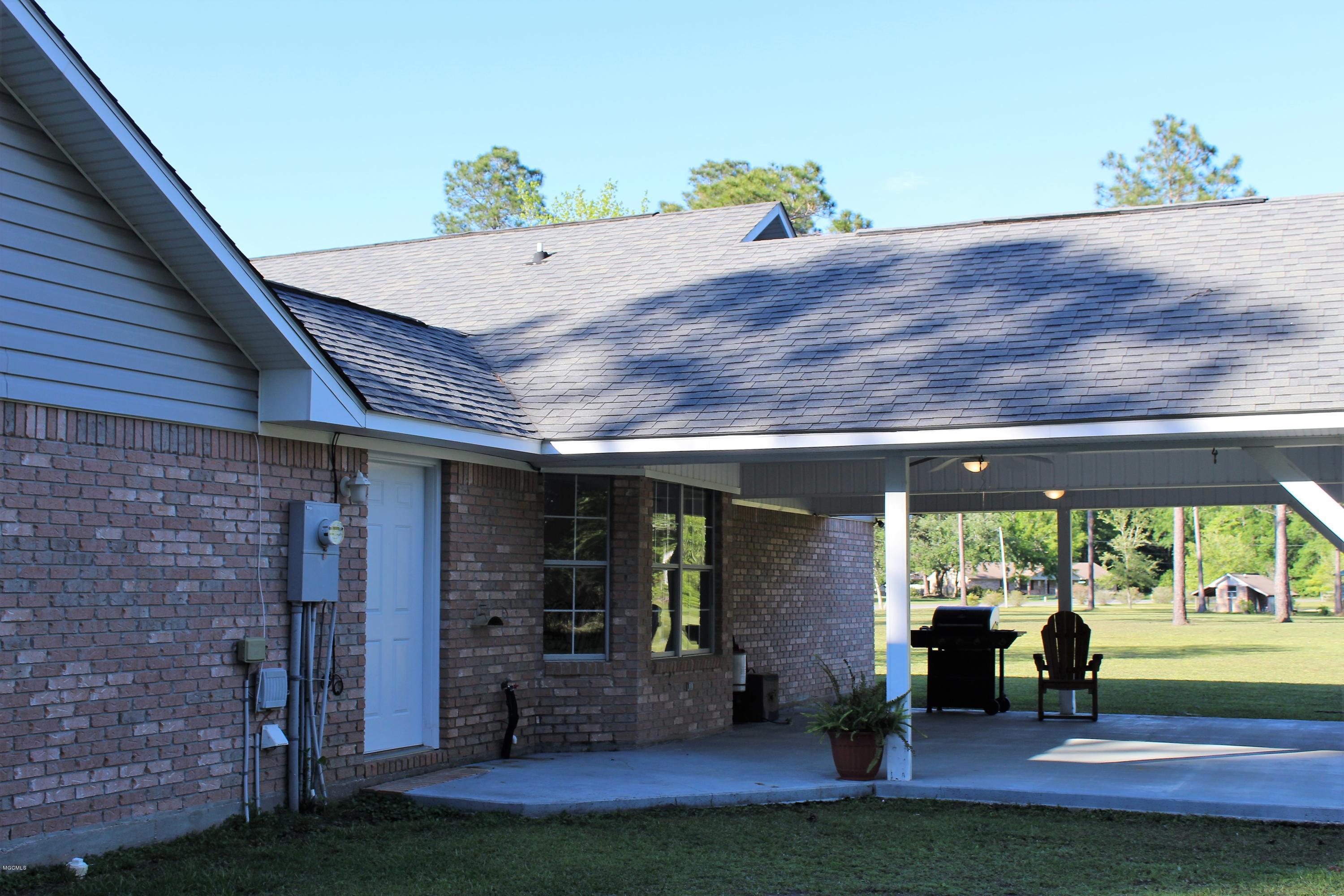 4016 Hurley Wade Road Moss Point, MS 39562 - Photo 29 of 33 IMG_0935