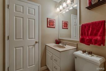 5823 Rabbit Run Drive St. Louis, MO 63129 - Photo 19 of 37 Gallery Image 19