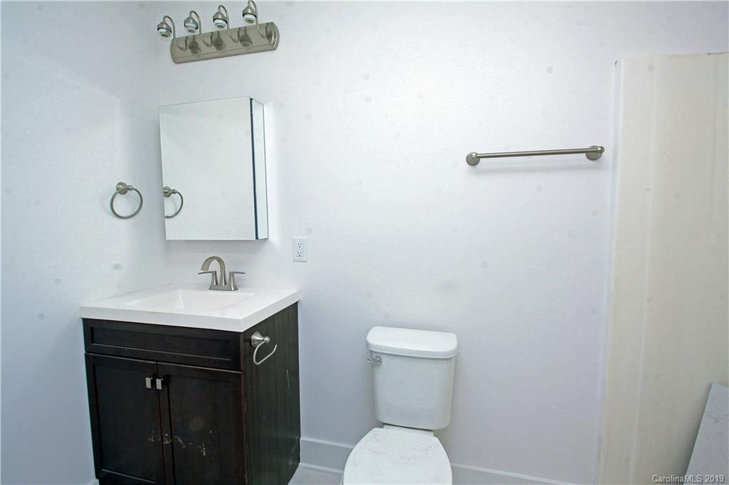 118 Illahee Road Brevard, NC 28712 - Photo 11 of 15 Gallery Image 11
