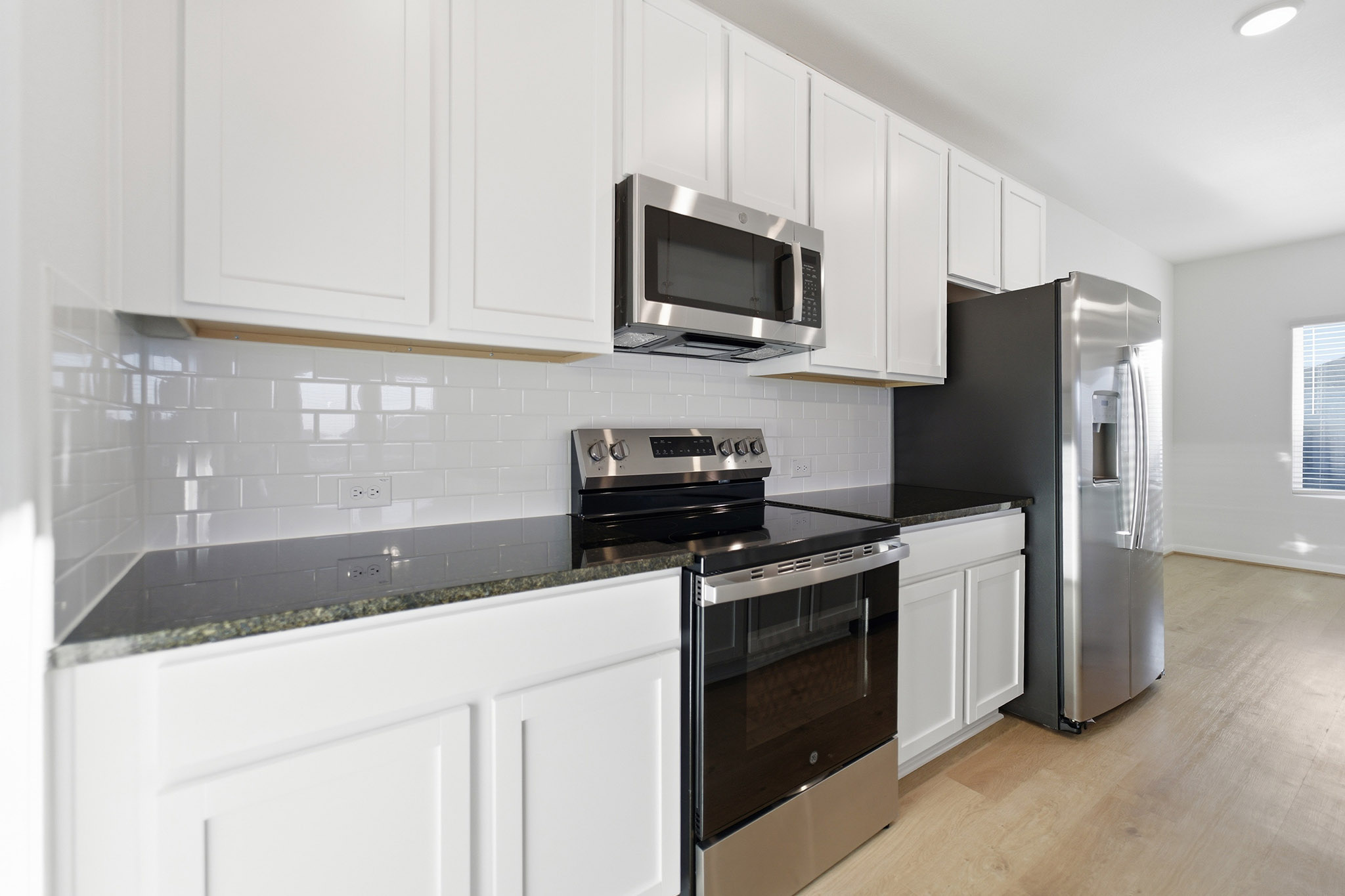 112 Vandervoort Way Jarrell, TX 76537 - Photo 13 of 28