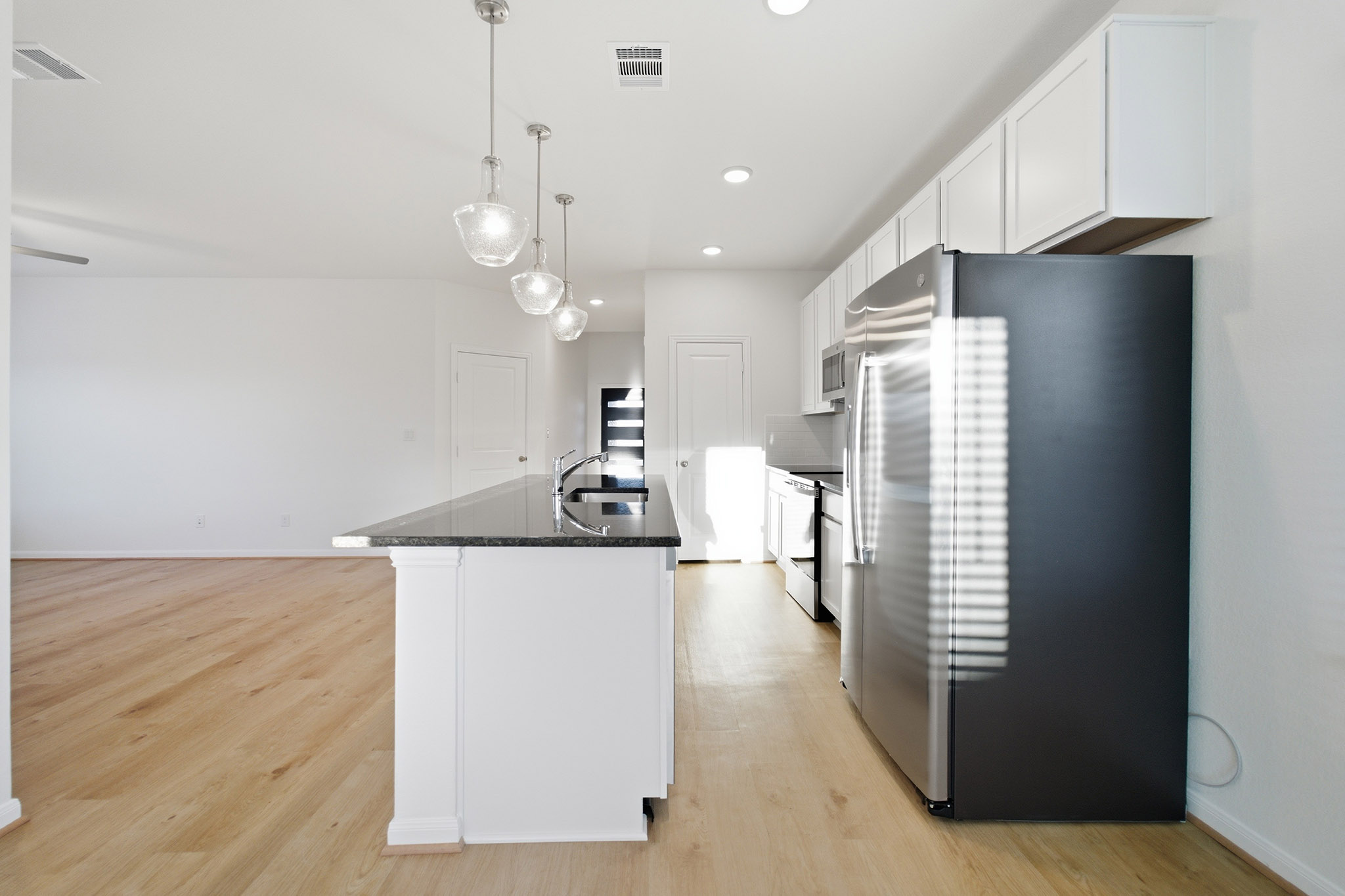 112 Vandervoort Way Jarrell, TX 76537 - Photo 15 of 28