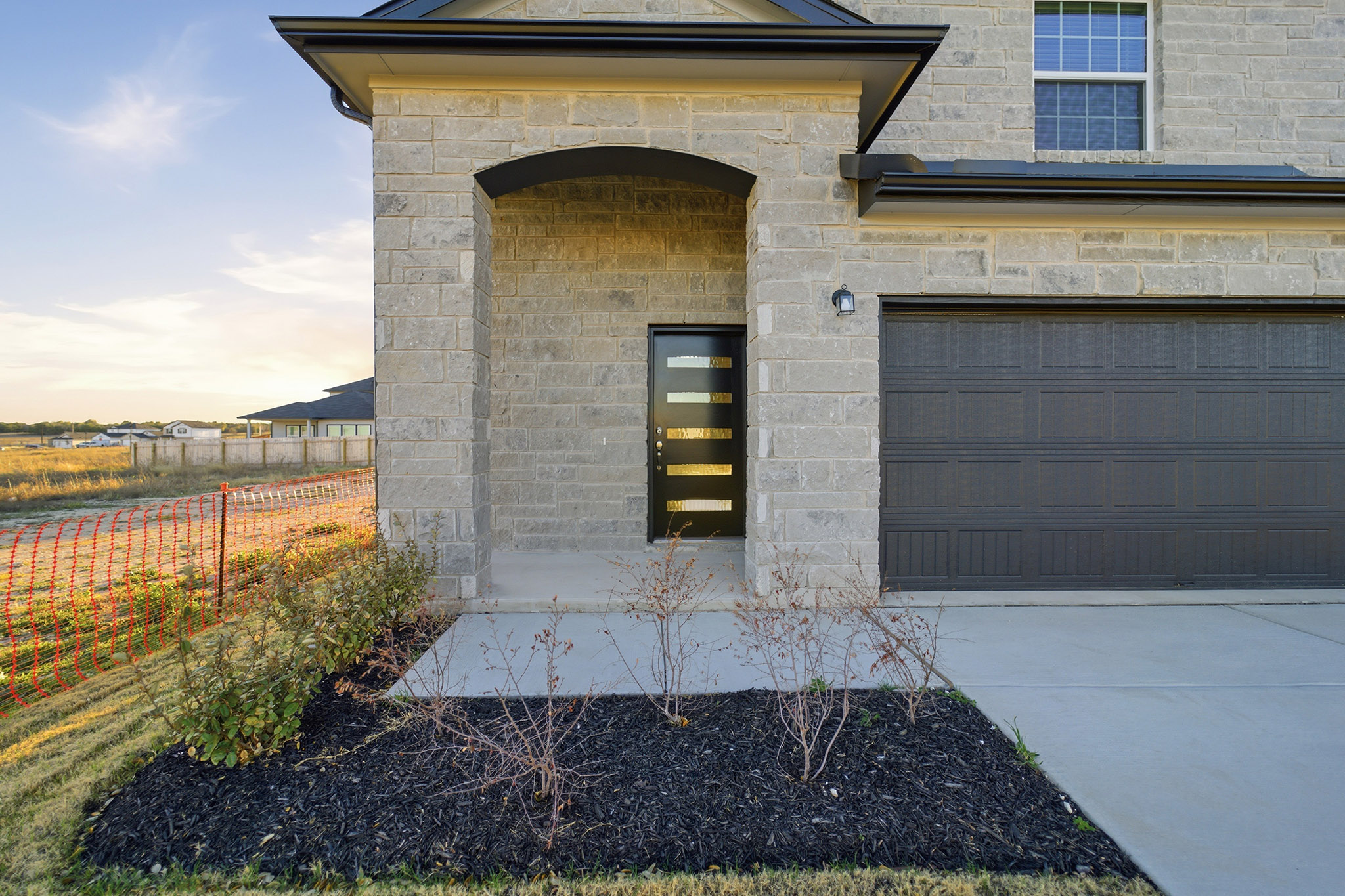 112 Vandervoort Way Jarrell, TX 76537 - Photo 2 of 28