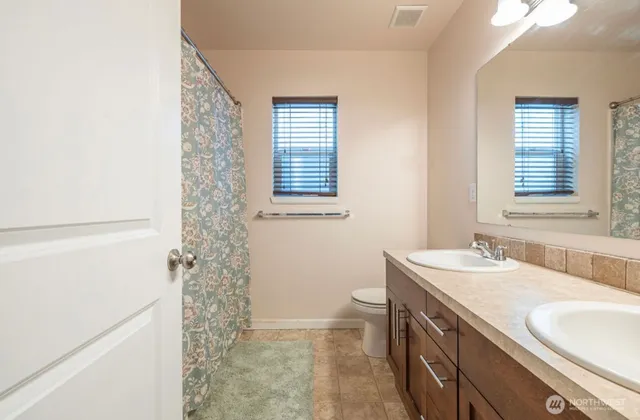 $3,399 | 19911 20th Ave Court East, Spanaway, WA 98387