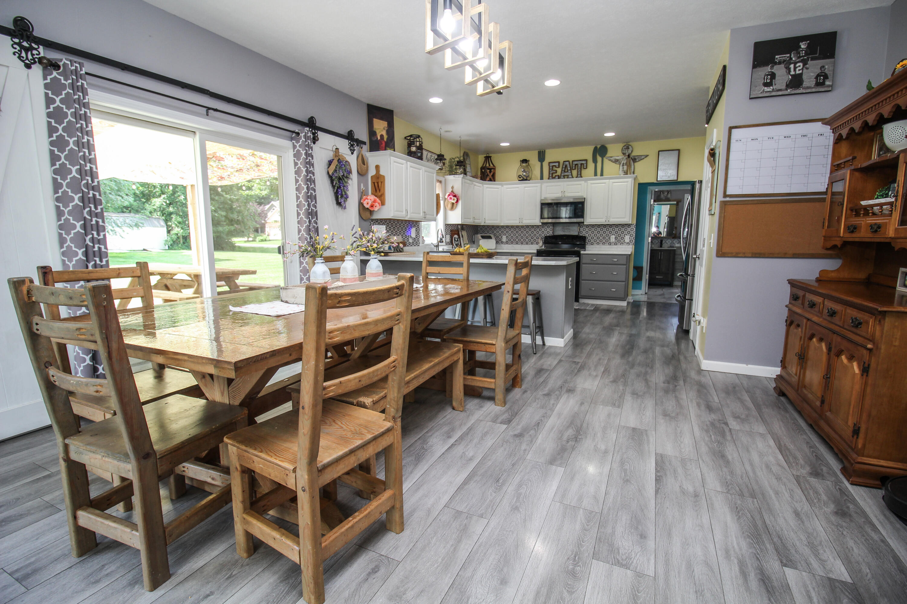 56056 Truman Drive Three Rivers, MI 49093 - Photo 12 of 57 Dining Area