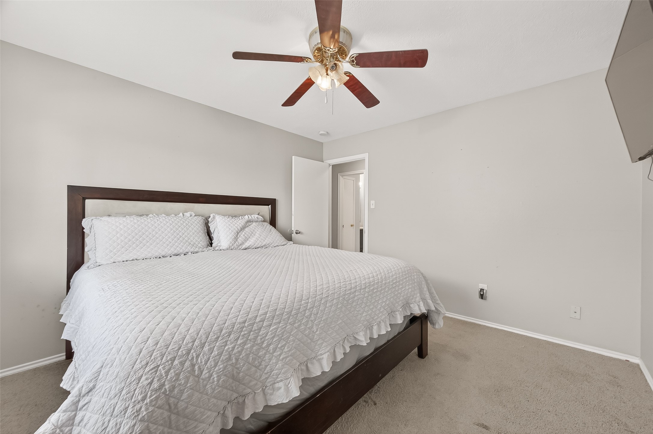 2202 Falling Oaks Road Houston, TX 77038 - Photo 34 of 47